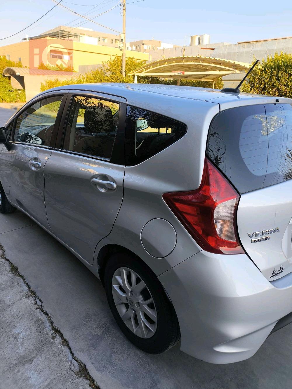 Nissan Versa